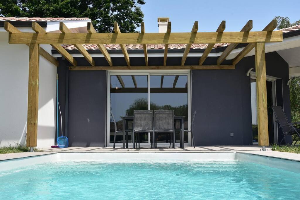 Bénesse-Maremne Calm House, Swimming Pool And Gardenヴィラ エクステリア 写真